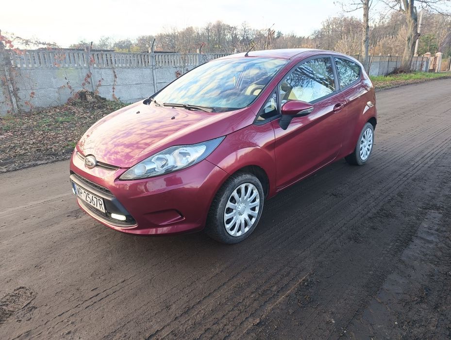Ford Fiesta 2009 rok 1.3 benzyna