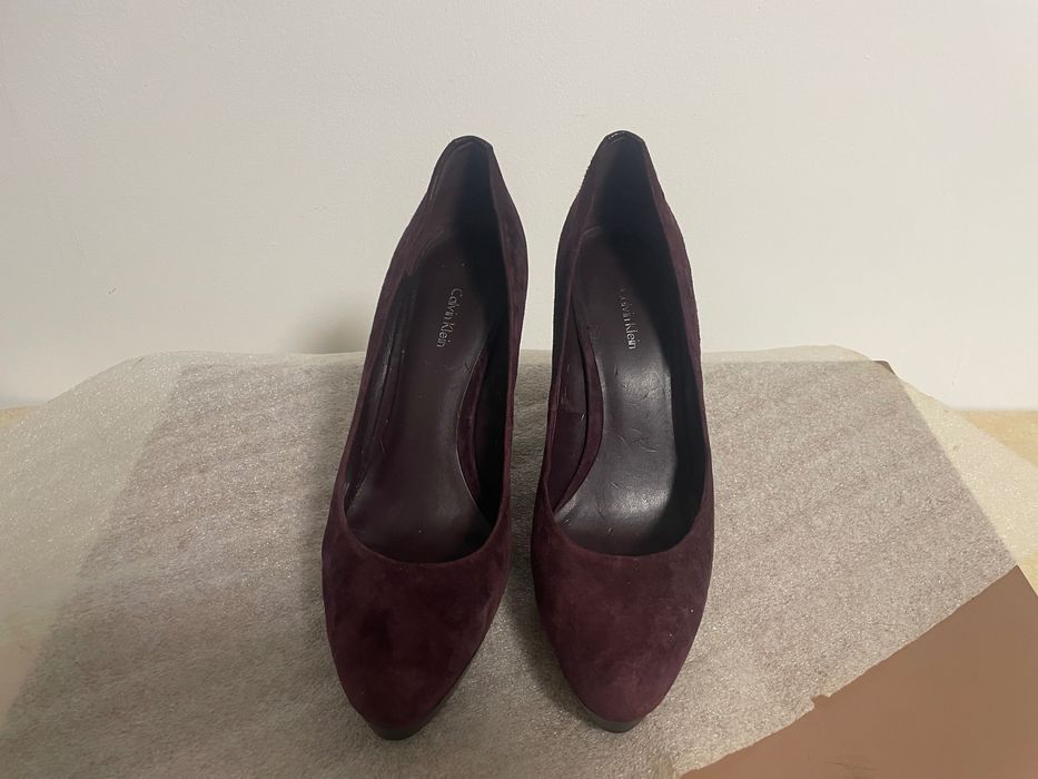 Взуття жіноче туф