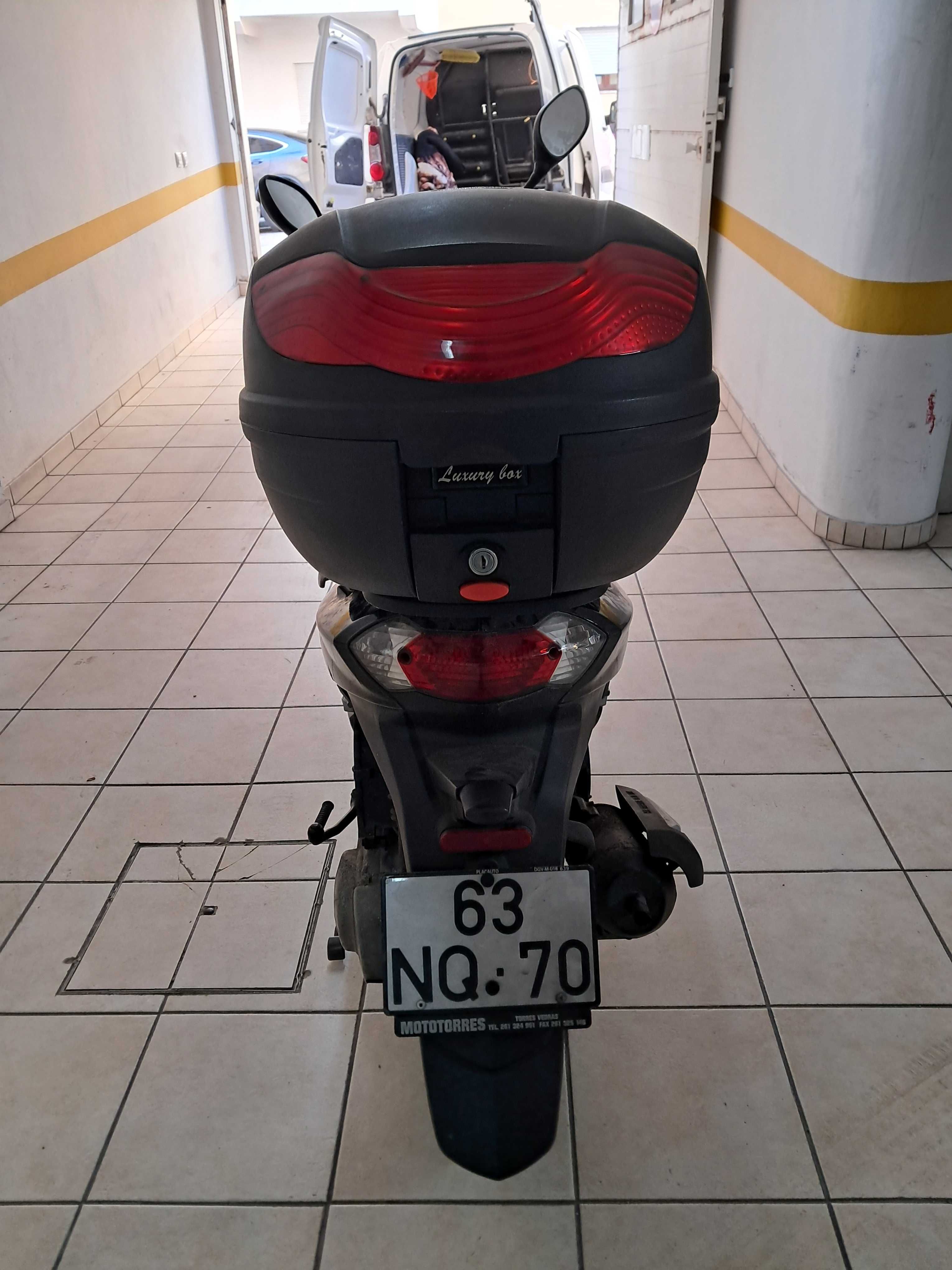 Peugeot Tweet 125
