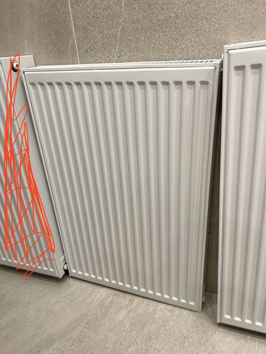Nowy grzejnik pionowy 90x60x10