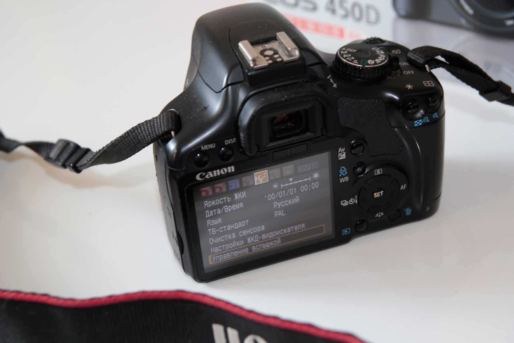 Canon 450D кит, полный комплект. Вспышка Yongnuo YN-560 III