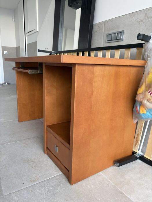 Secretaria para escritorio