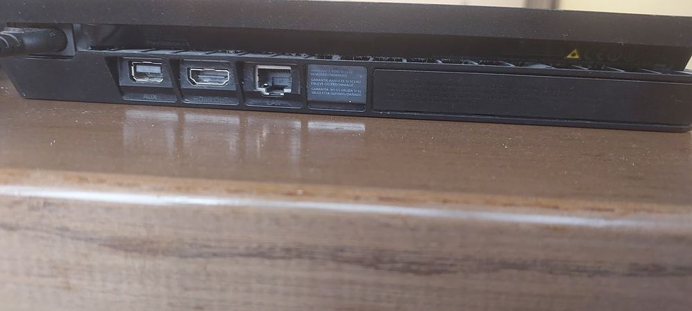 Playstation 4slim