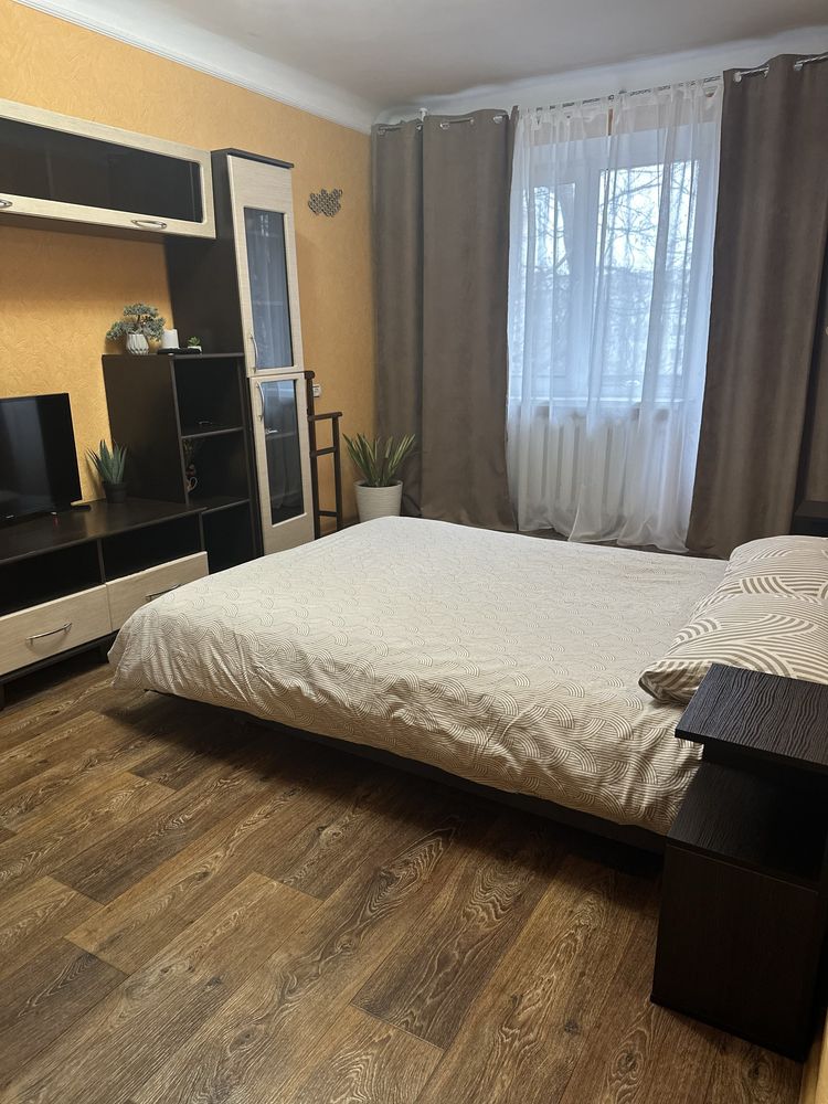 Квартира подобово в центрі міста / квартира посуточно