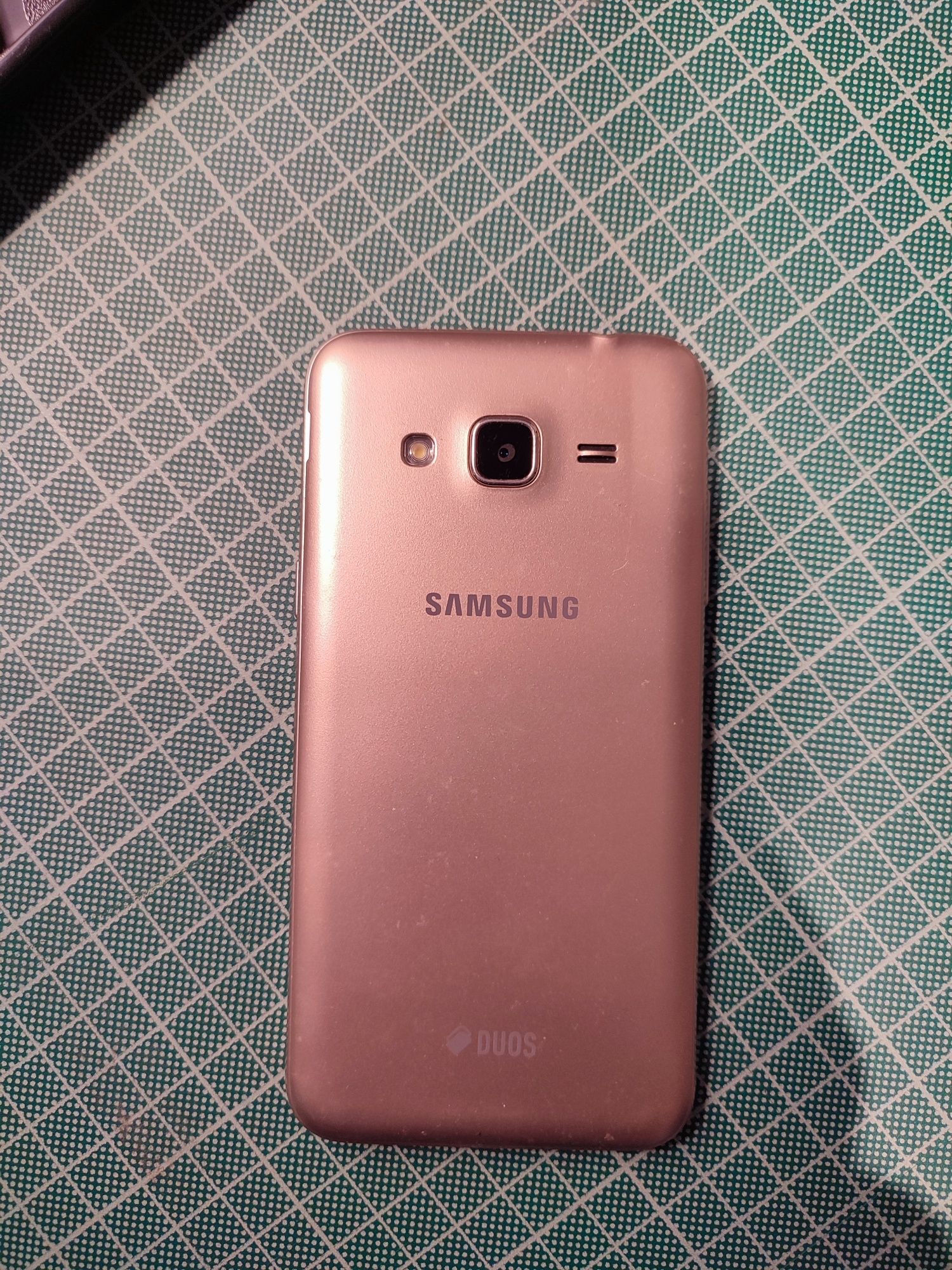Samsung Galaxy J3 Dual SIM