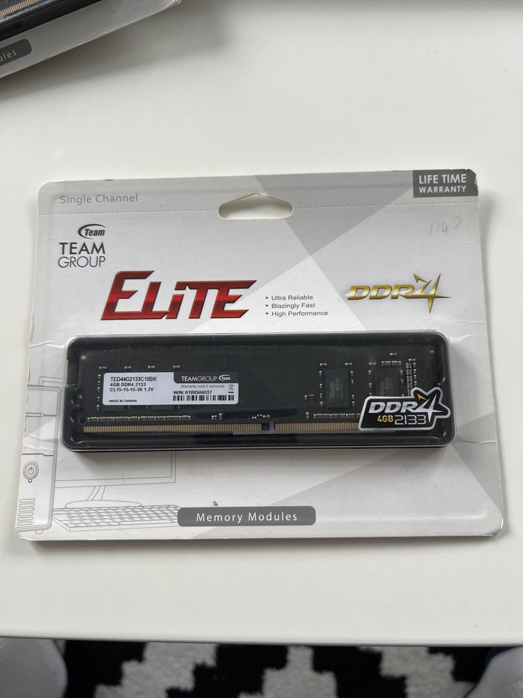 Пам'ять DDR4 4Gb 2133 MHz Team Elite, 1.2 V (TED44G2133C15BK)