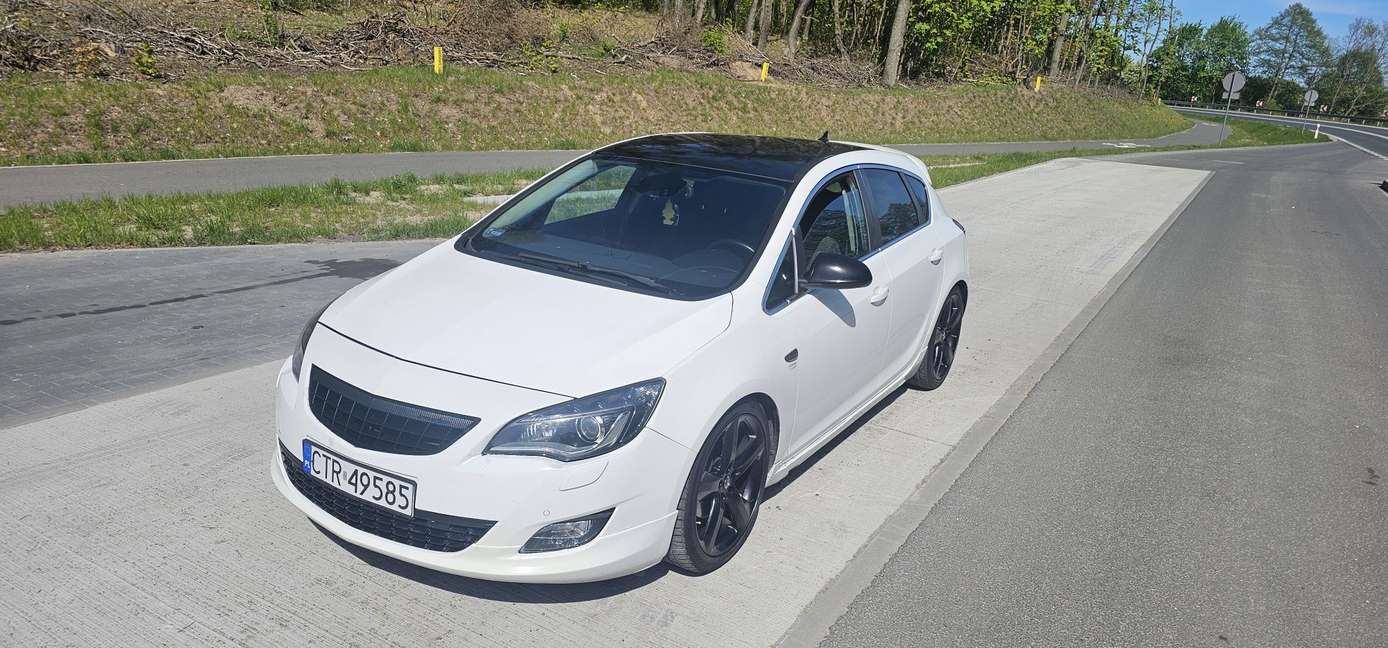 Skup aut Bydgoszcz Auto Toruń wszystkich samochodów osobowych Opel Ast