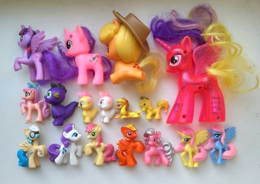 Моя маленька пони my little pony лошадки фигурки киндер понi
