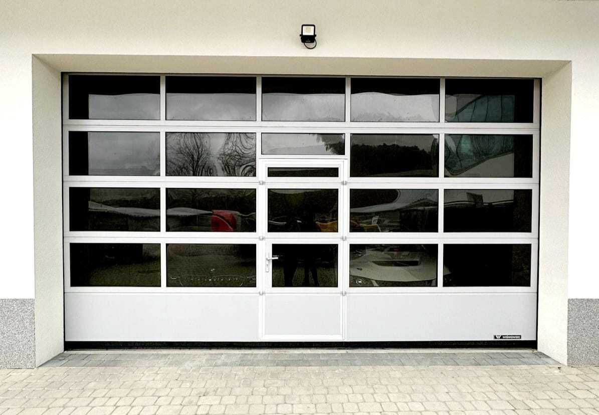Brama garażowa Wiśniowski segmentowa automatyczna z napędem