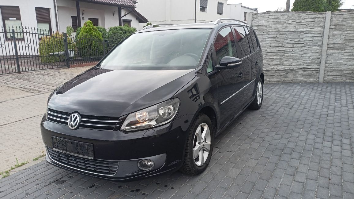VW Touran 2.0 140 km Highline 7 osób