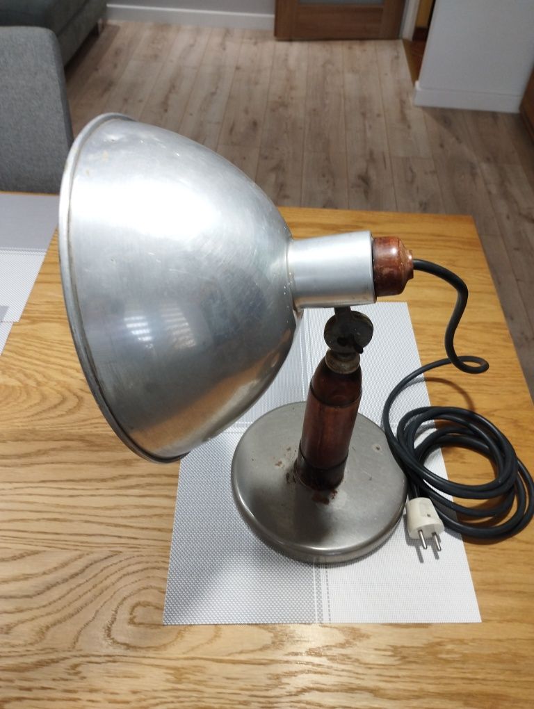 Lampa medyczna vintage