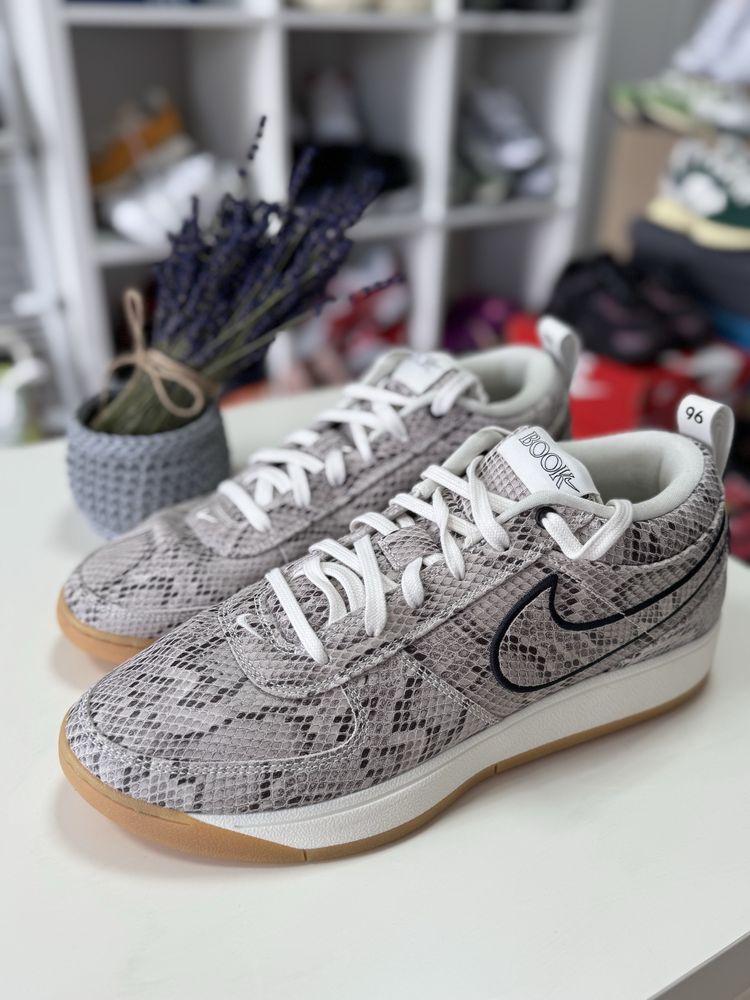 Кросівки баскетбольні Nike Book 1 "Python" HJ5352-100 47,5 оригінал