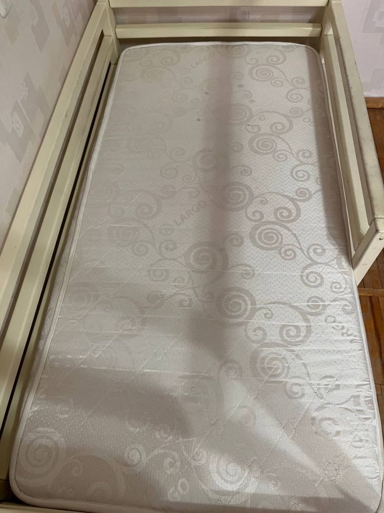 Ліжко будинок дитяче