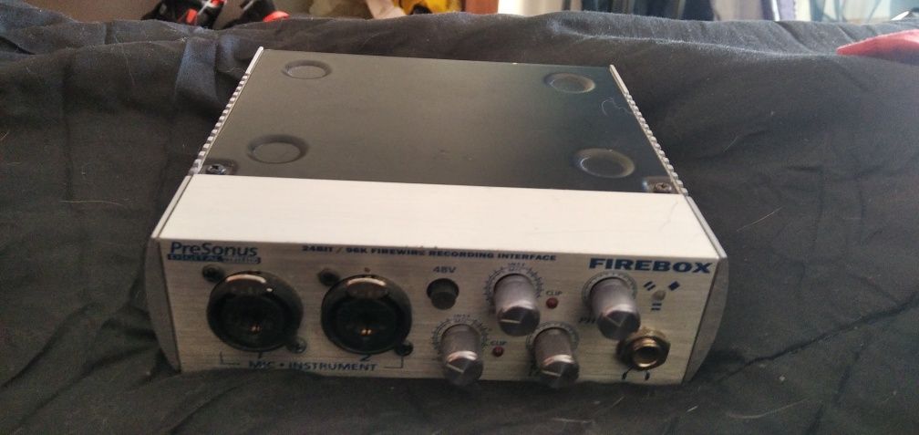 Placa de som Presonus Firebox Interface