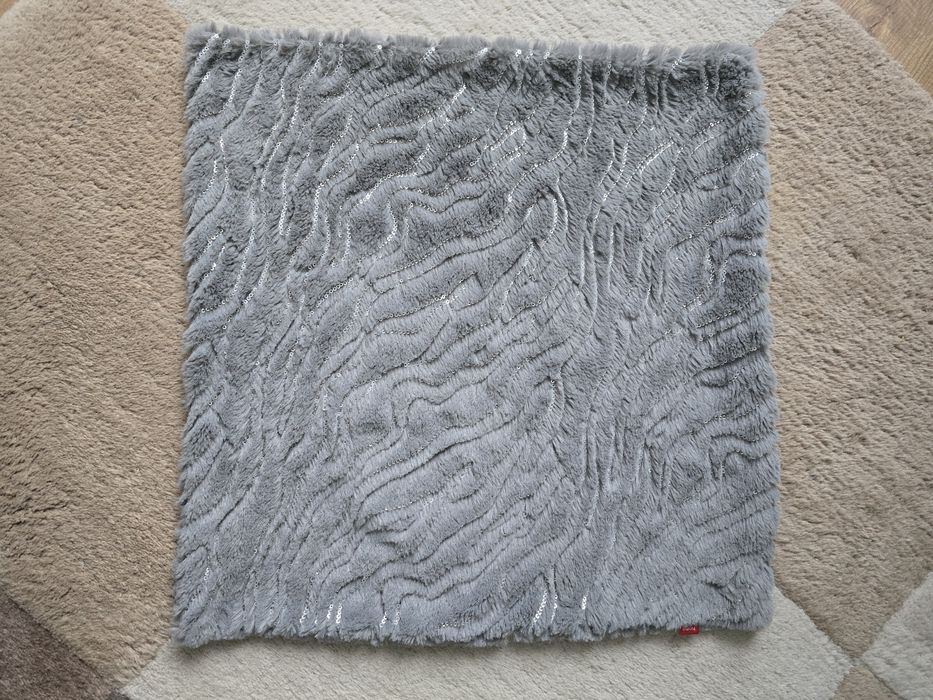 poszewka dekoracyjna na poduszke home&you 45x45cm glamour spangle
