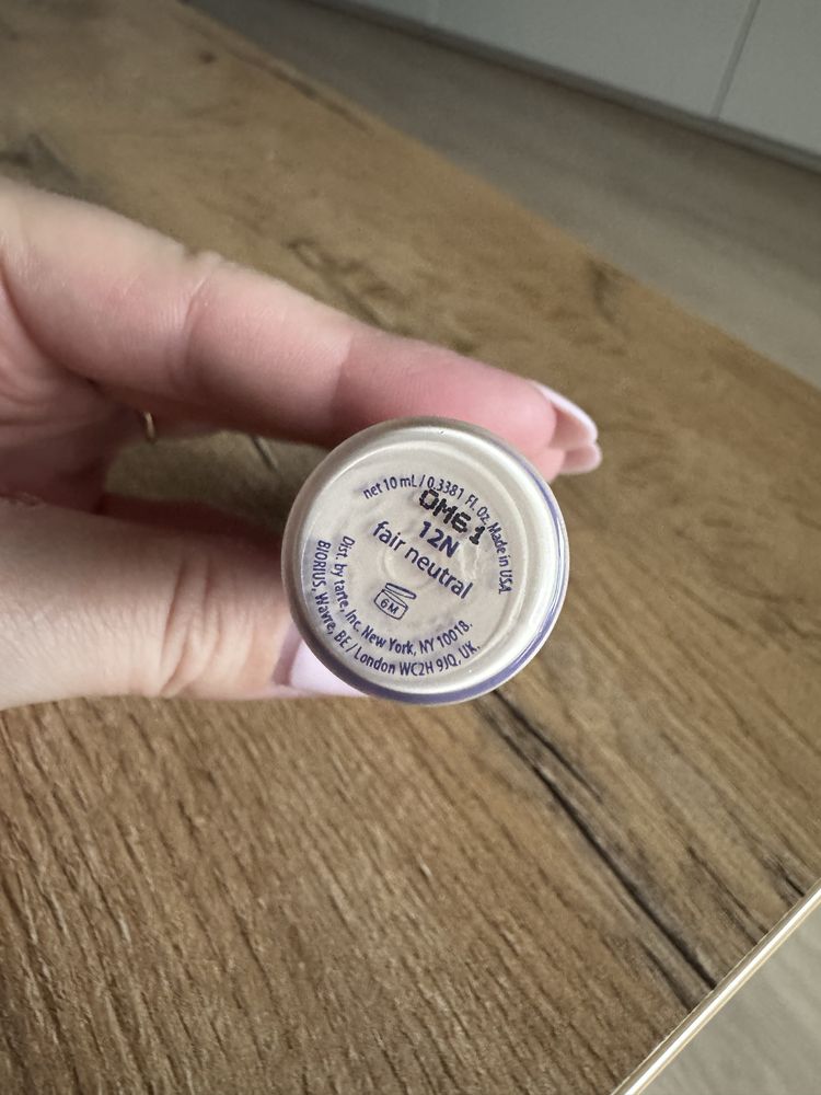 Tarte Shape Tape w kolorze 12N Fair Neutral korektor do twarzy 10ml
