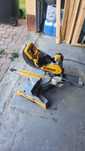 Ukośnica Piła ukosowa DEWALT DW717-XPS QS
