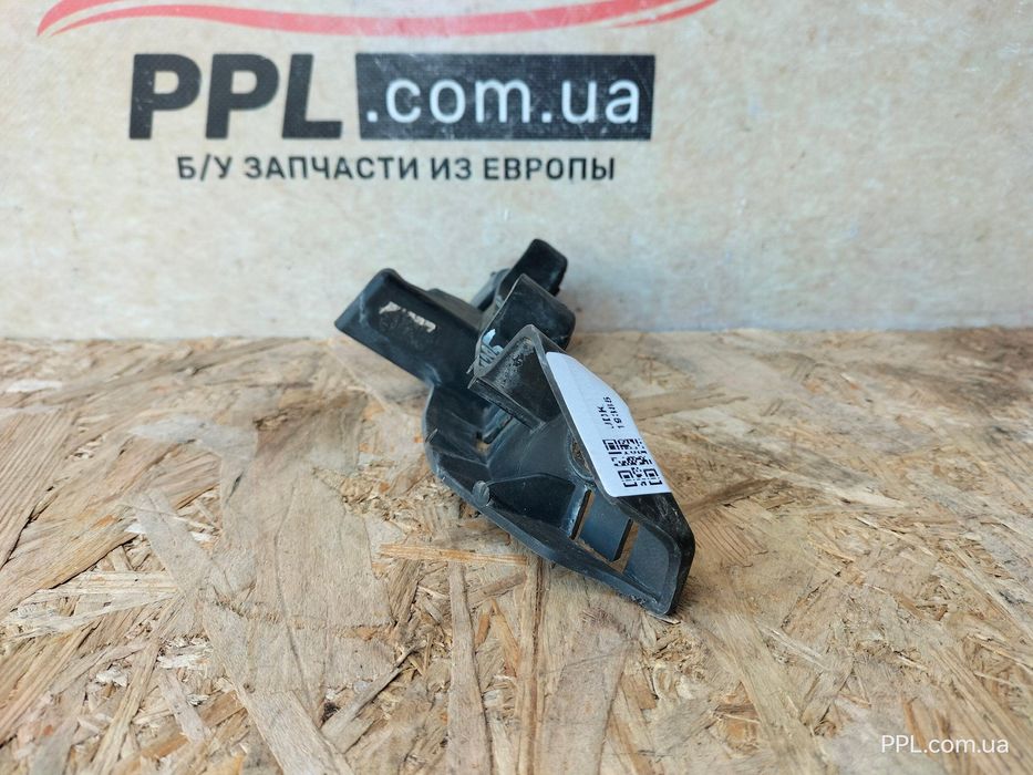 Ford Transit Connect Mk2 12-18 кронштейн переднего бампера левый