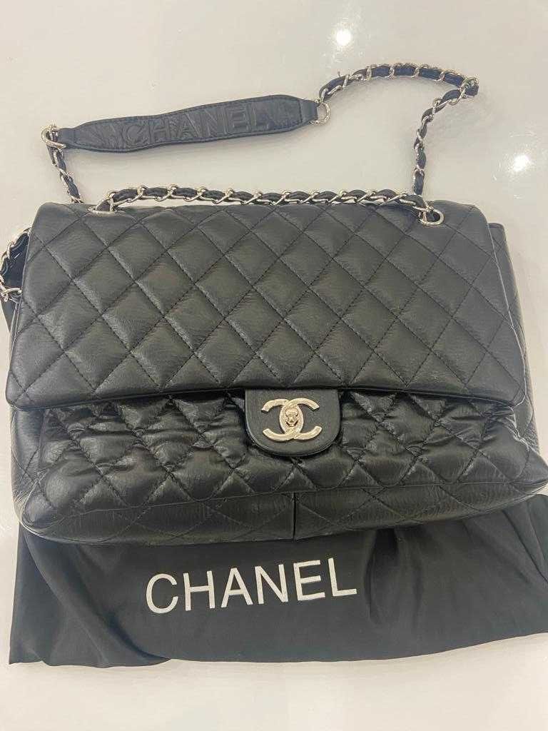 Нова. Жіноча сумка на ланцюгу CHANEL, чорна.