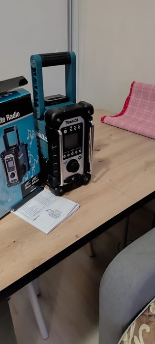 Radio budowlane makita DMR116 jak nowe