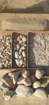 Камінчики кольорові  натуральні