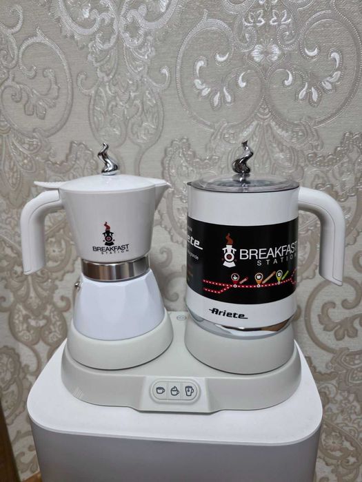 Електрична гейзерна кавоварка Ariete 1344 СТАН НОВОЇ