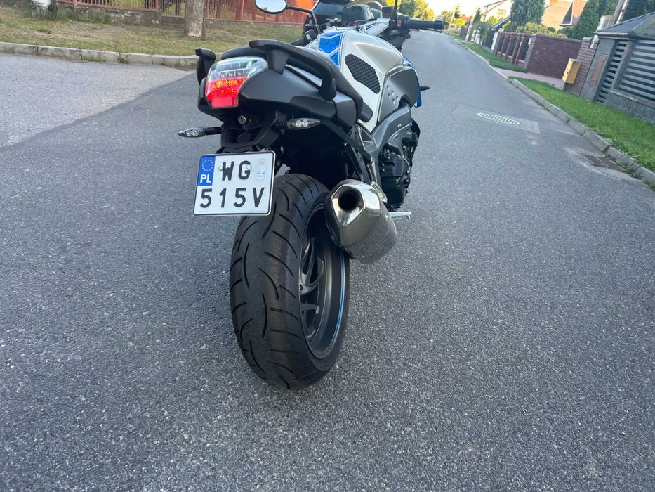 BMW K 1300 R bezwypdkowy  stan mega igła 2009 ROK nowe opony, zamiana
