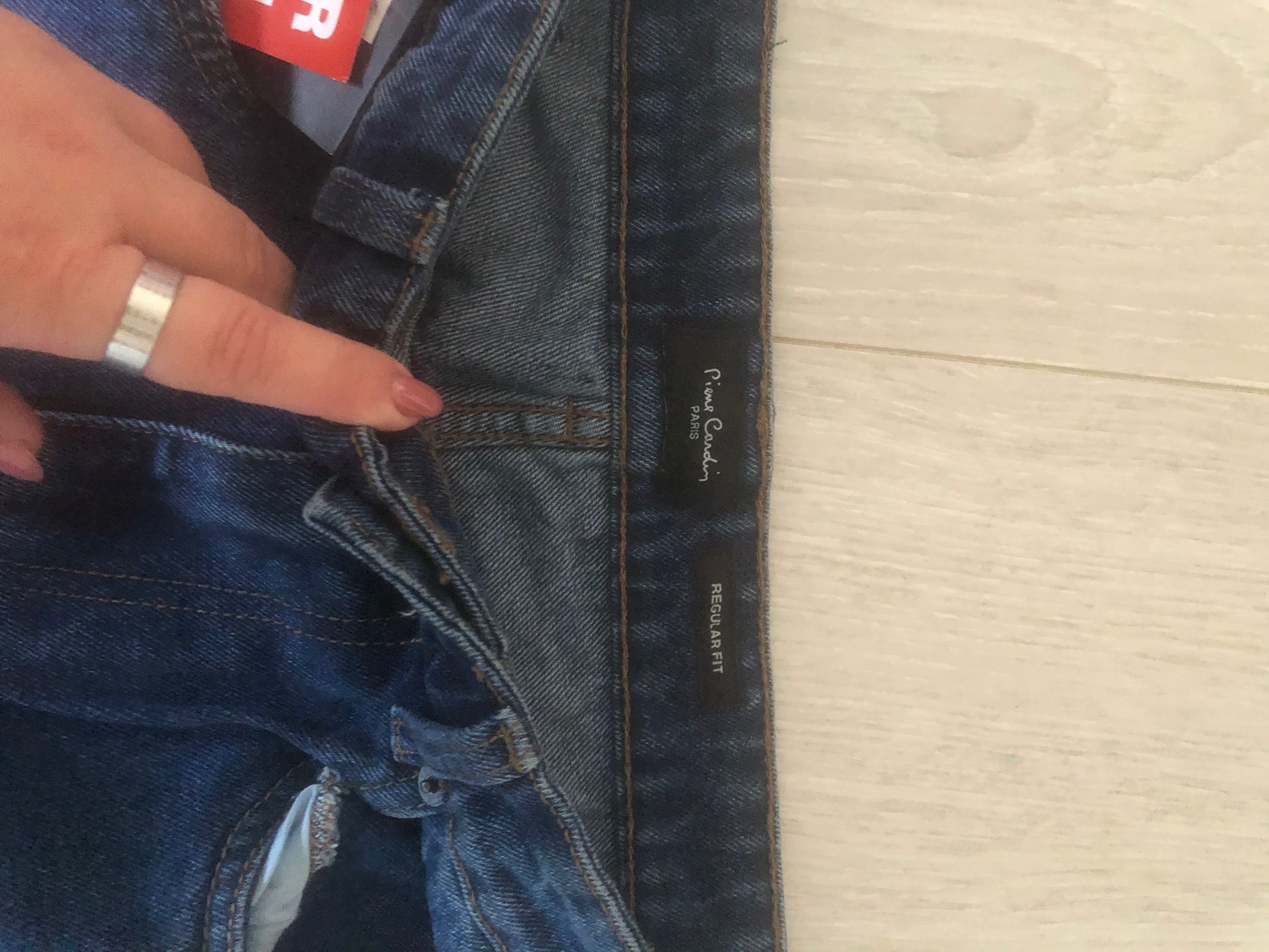 Продам чоловічі Pierre Cardin  джинси