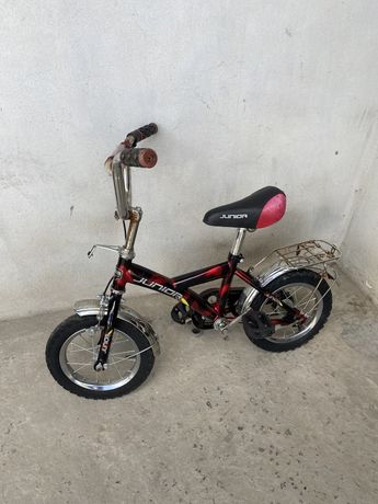 Продам недорого дитячий велосипед