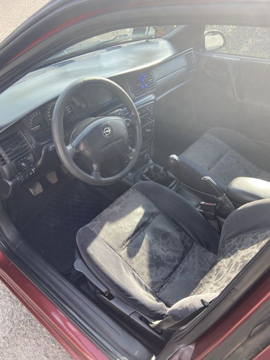 Продам Опель Вектра Б