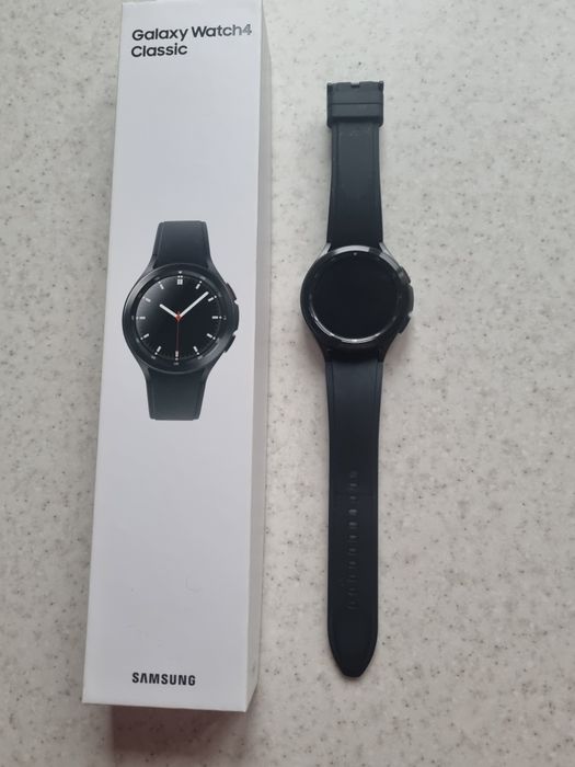 Смарт годинник Samsung Calaxy Watch4 classic,46mm,стан чудовий