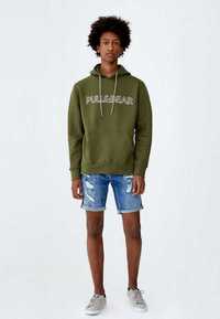 Pull and bear новый худи