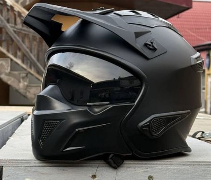 Мото Шлем Mt Streetfighter мотошолом на мотоцикл и квадроцикл.   Новый