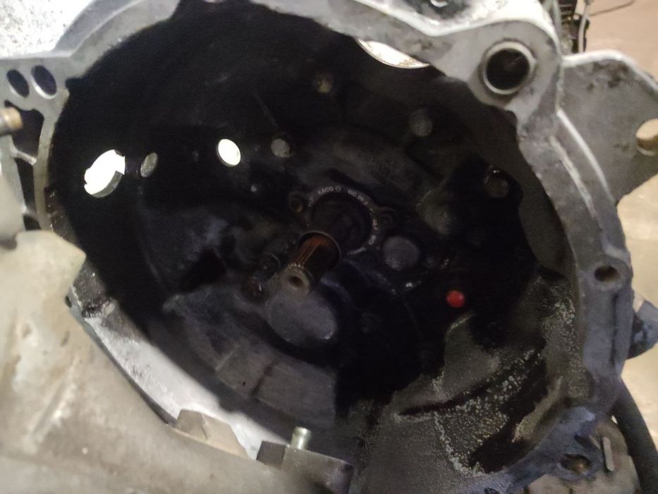 Автозапчастини Pasat B3 2,0