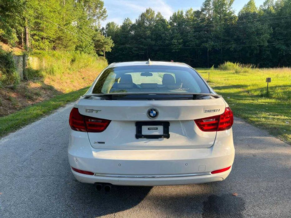 BMW 3 Series 328i xDrive GT      2015