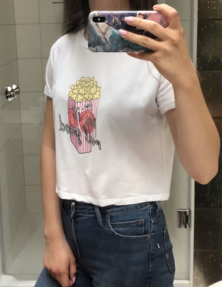 Biała koszulka z nadrukiem H&M rozmiar XS
