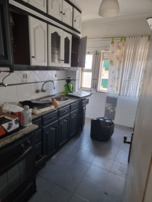 Apartamento T2 Convertido em T3