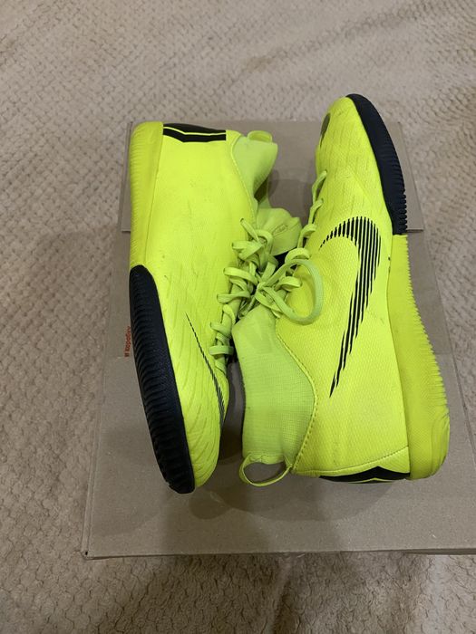 Оригінальні футзалки Nike 37 розмір!