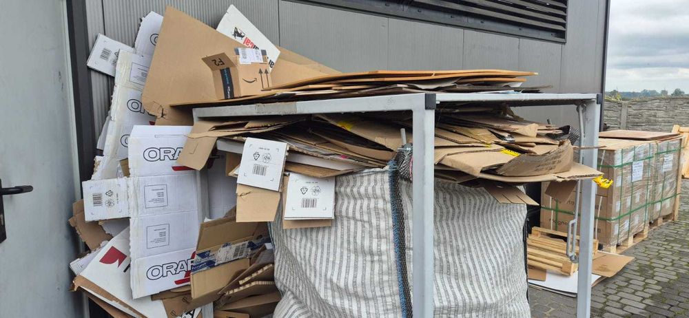 Oddam karton, tektura falista