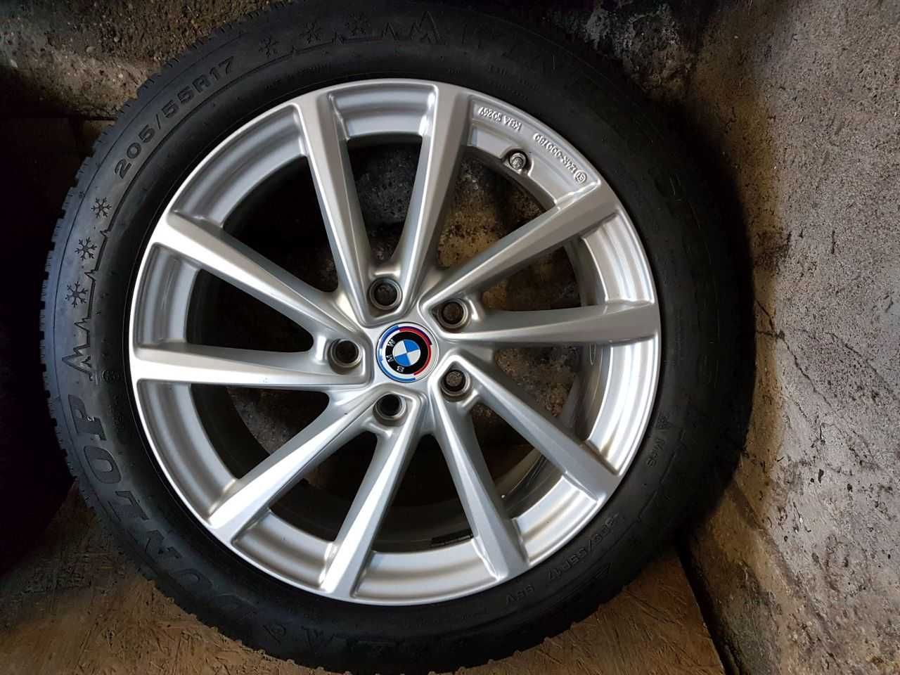 Felgi alu BMW VW Skoda R17 5x112 opony zimowe 205/55R17 6mm Dunlop