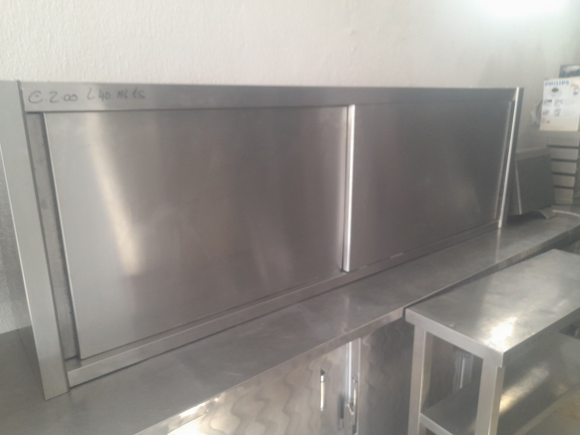 Armarios de inox a partir de 200€.