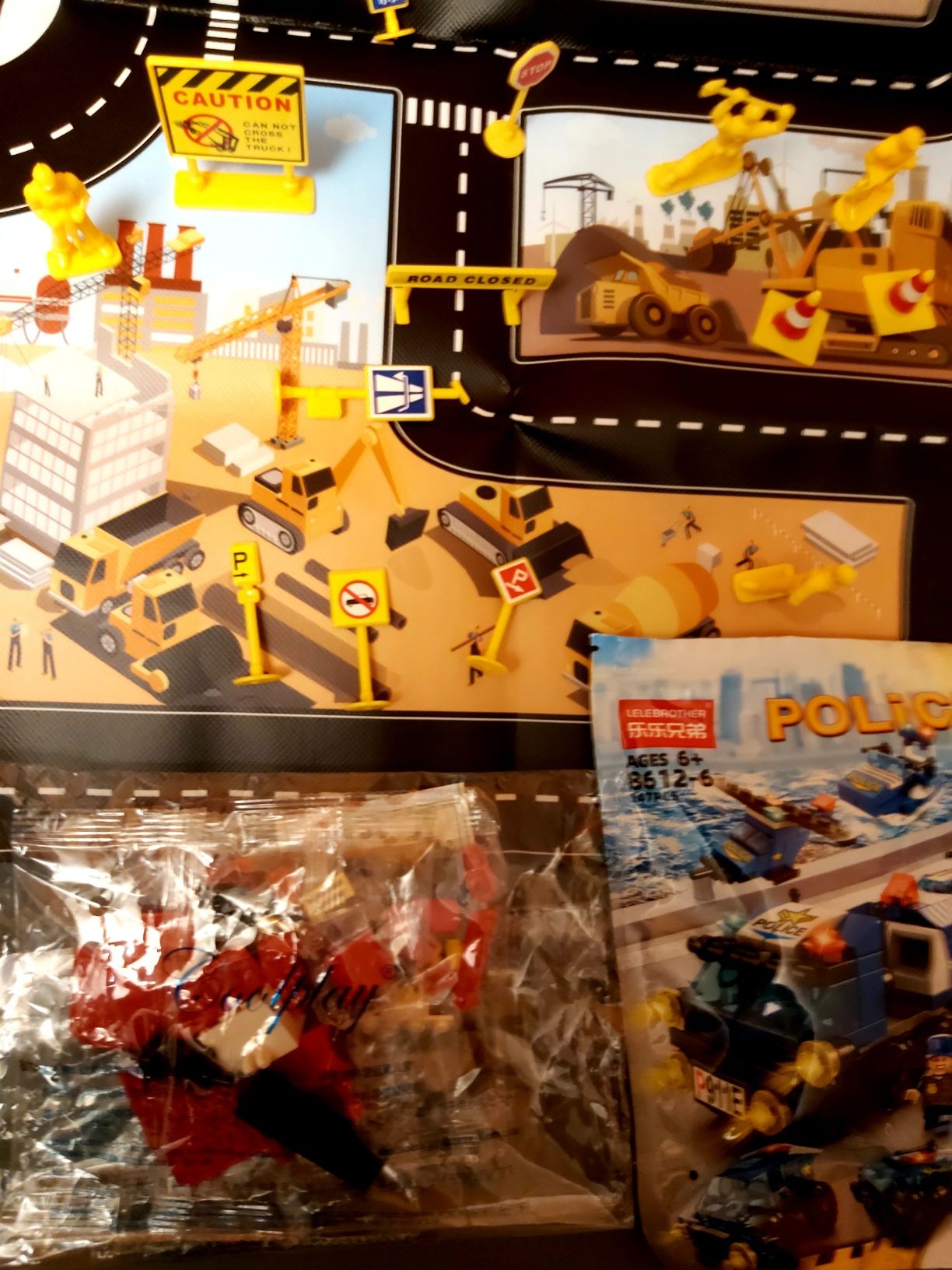 Armatka wodna 6 w 1 POLICE + zestaw klocków FIRE+zestaw 4 sam+helikopt
