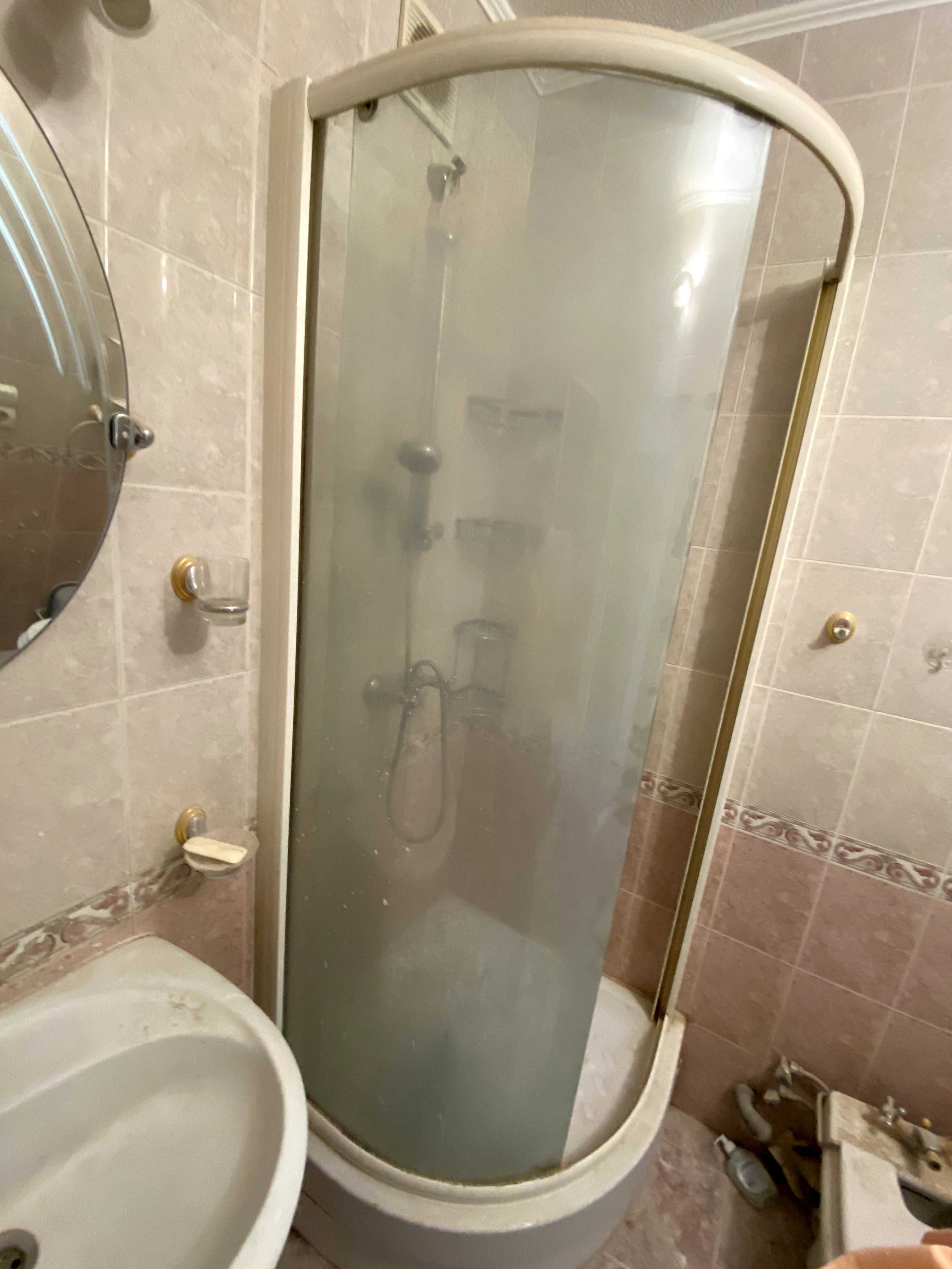Душева кабінка кутова, якісна, 90*90*195 см