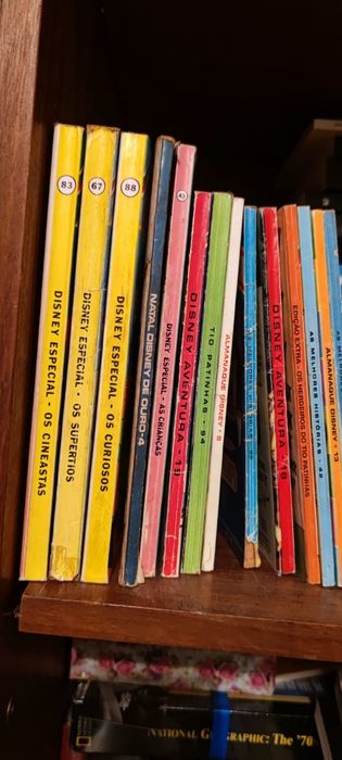 Livros variados disney