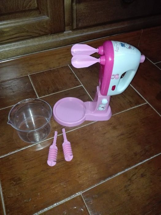 Batedeira Hello Kitty