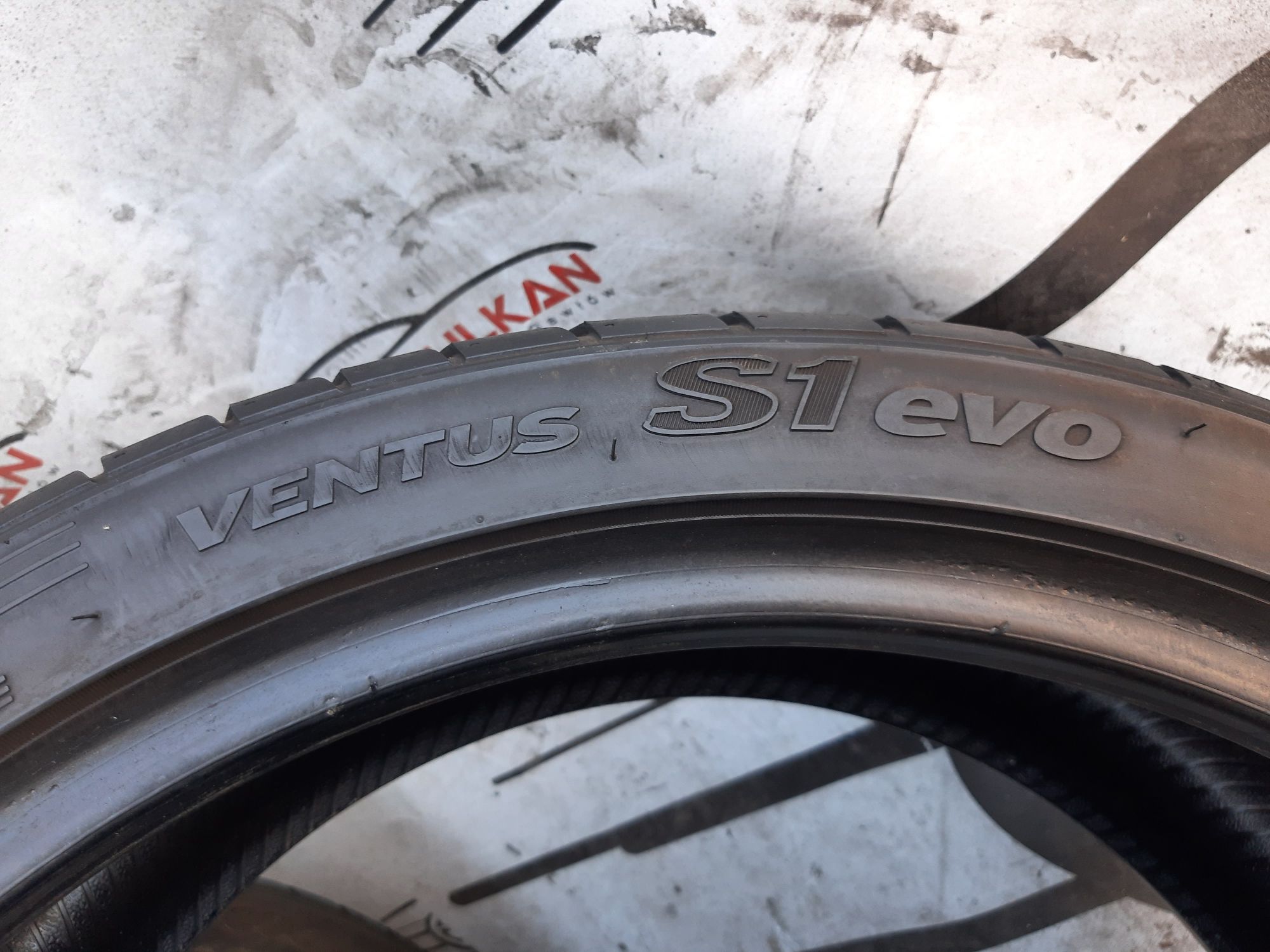 2x 225/40r19 93Y Hankook Ventus S1 evo