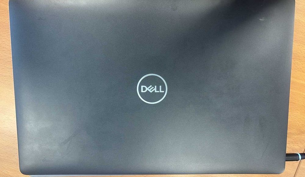 Portátil DELL Latitude