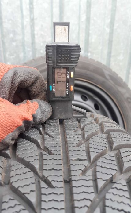 koła zimowe 195/60/15 Toyota Avensis Corolla E210 Prius Verso S 5x100