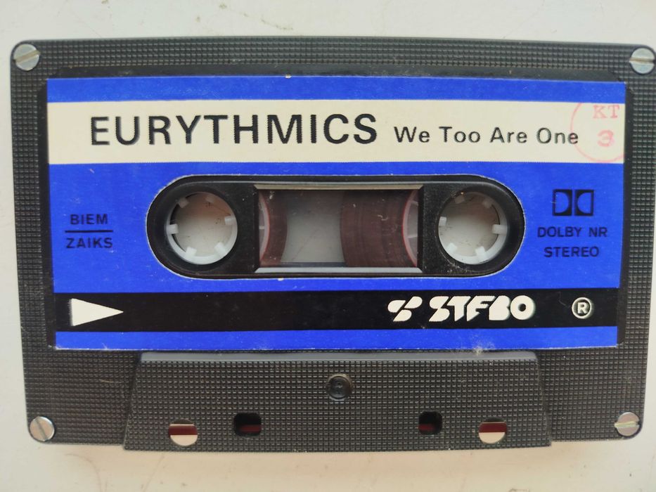 Eurythmics We Too Are One