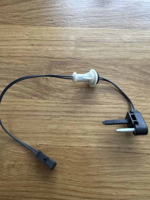 Czujnik temperatury Ford – nowy, oryginalny